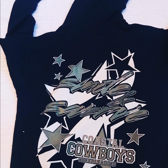 Sweatshirt - Picture 2 of 2